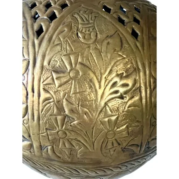 Vintage Large Brass Round Sphere Planter Floral Thistle Geometric Designs 11" - Picture 5 of 11